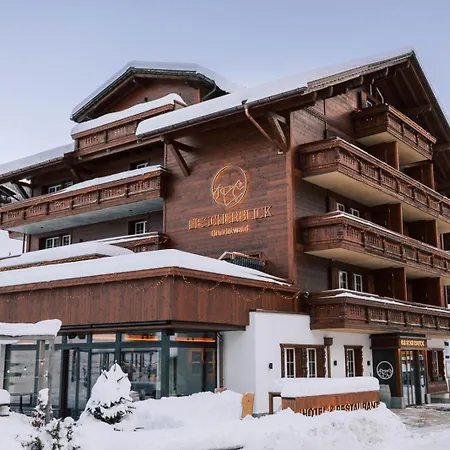 Hotel Fiescherblick *