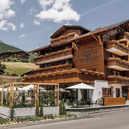 호텔 Fiescherblick *