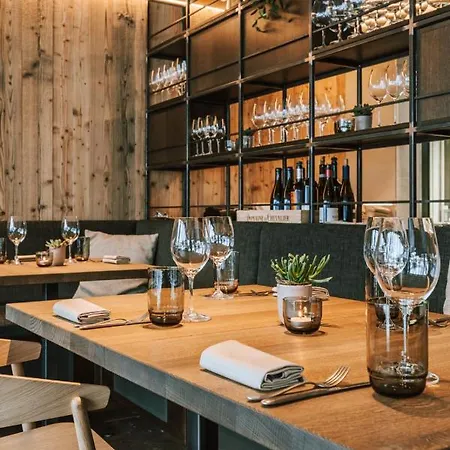 Ξενοδοχείο Fiescherblick Γκρίντελβαλντ