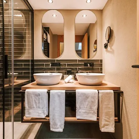 Fiescherblick 酒店 *